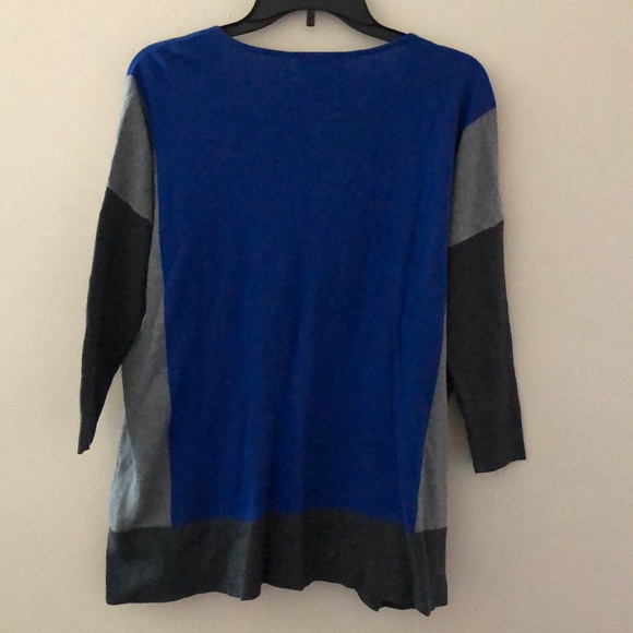 Liz Claiborne Career V-neck Top New - Picture 4 of 4